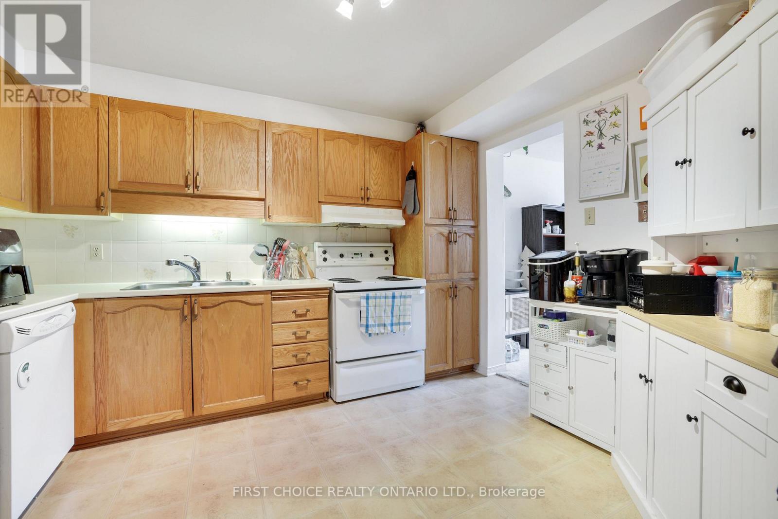 10 Maravista Drive, Ottawa, Ontario  K2J 2Z5 - Photo 4 - X13139758