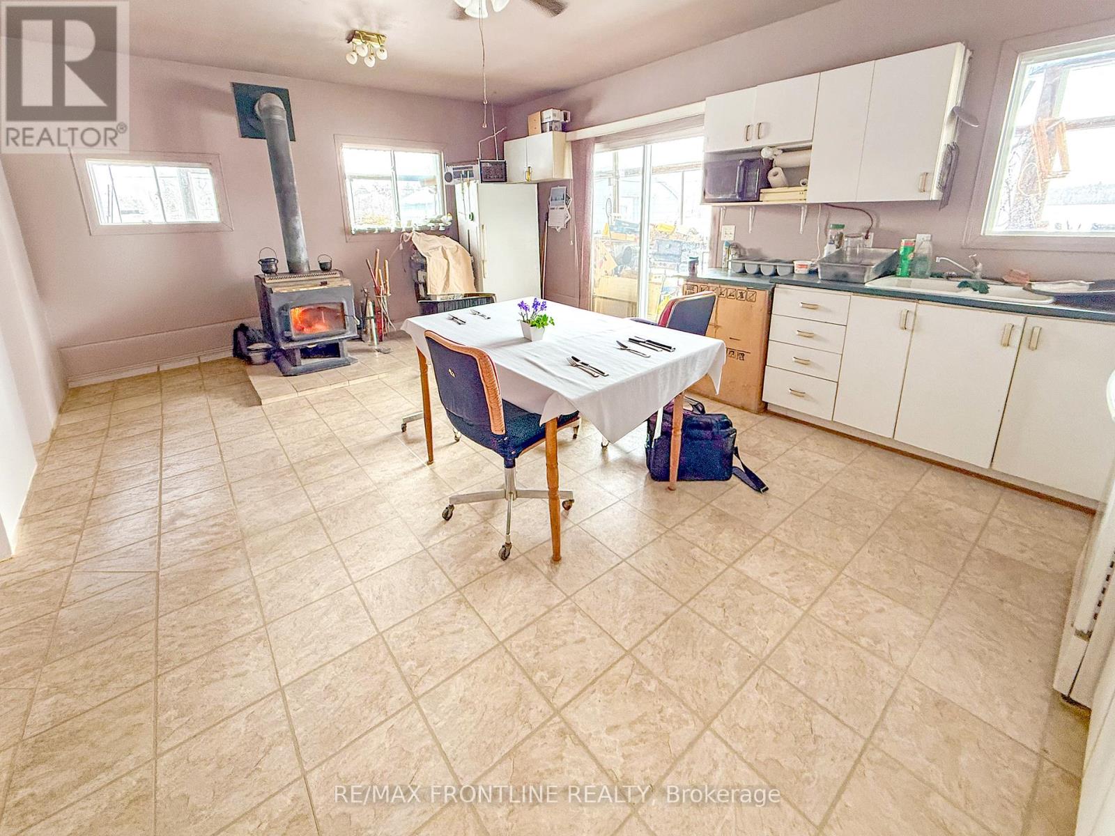15169 Eaman Road, South Stormont, Ontario  K0C 1R0 - Photo 16 - X12889216