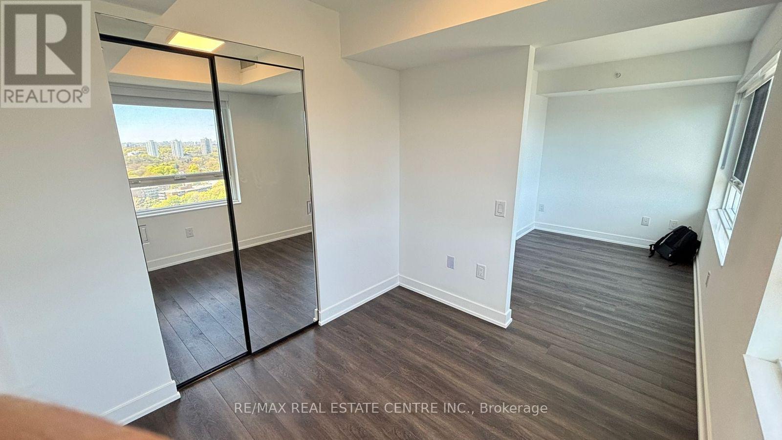 1909 - 609 Sherbourne Street, Toronto, Ontario  M4X 0A4 - Photo 11 - C13139762
