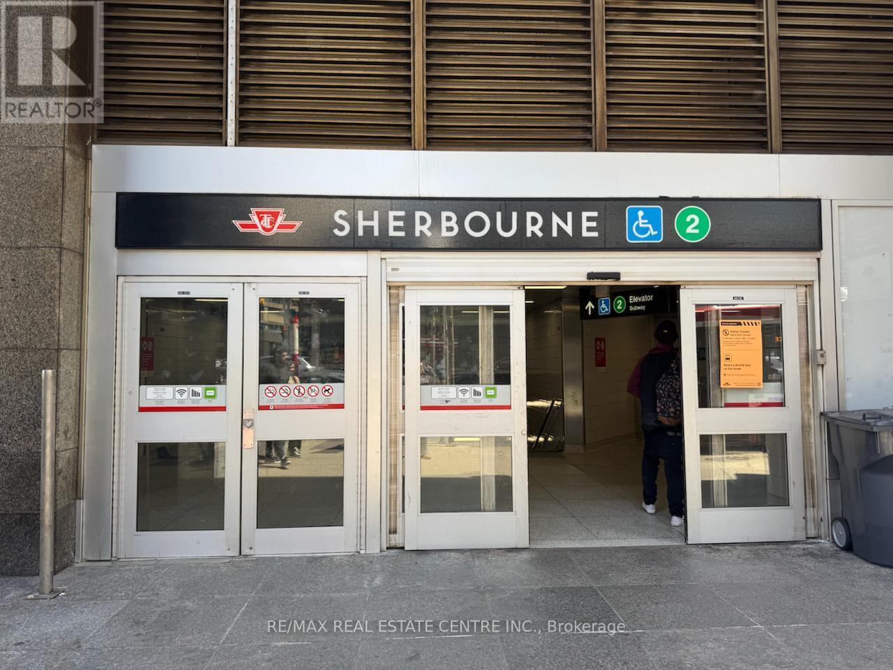 1909 - 609 Sherbourne Street, Toronto, Ontario  M4X 0A4 - Photo 12 - C13139762