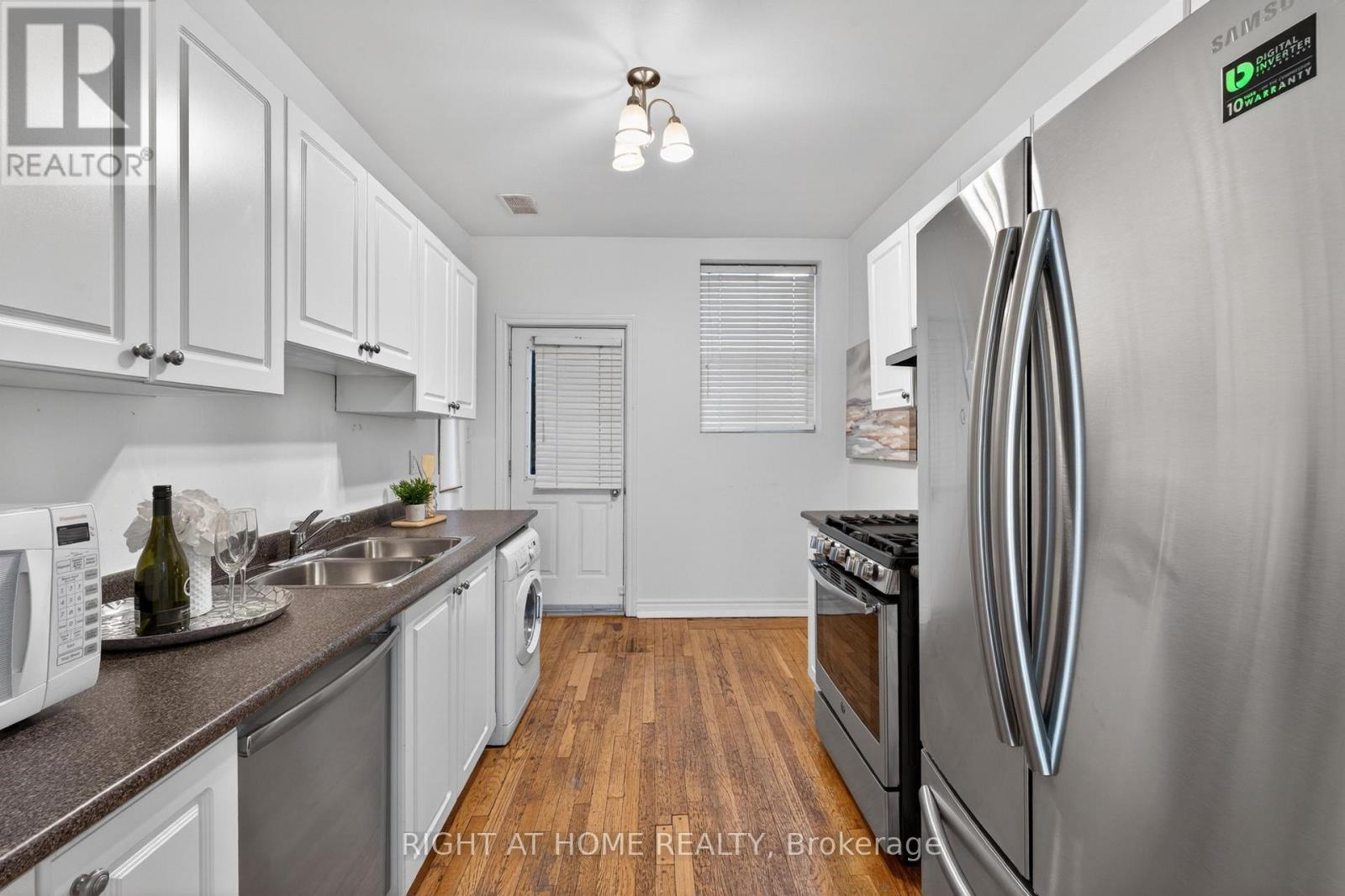 301 - 412 Jarvis Street, Toronto, Ontario  M4Y 2G6 - Photo 15 - C13139768