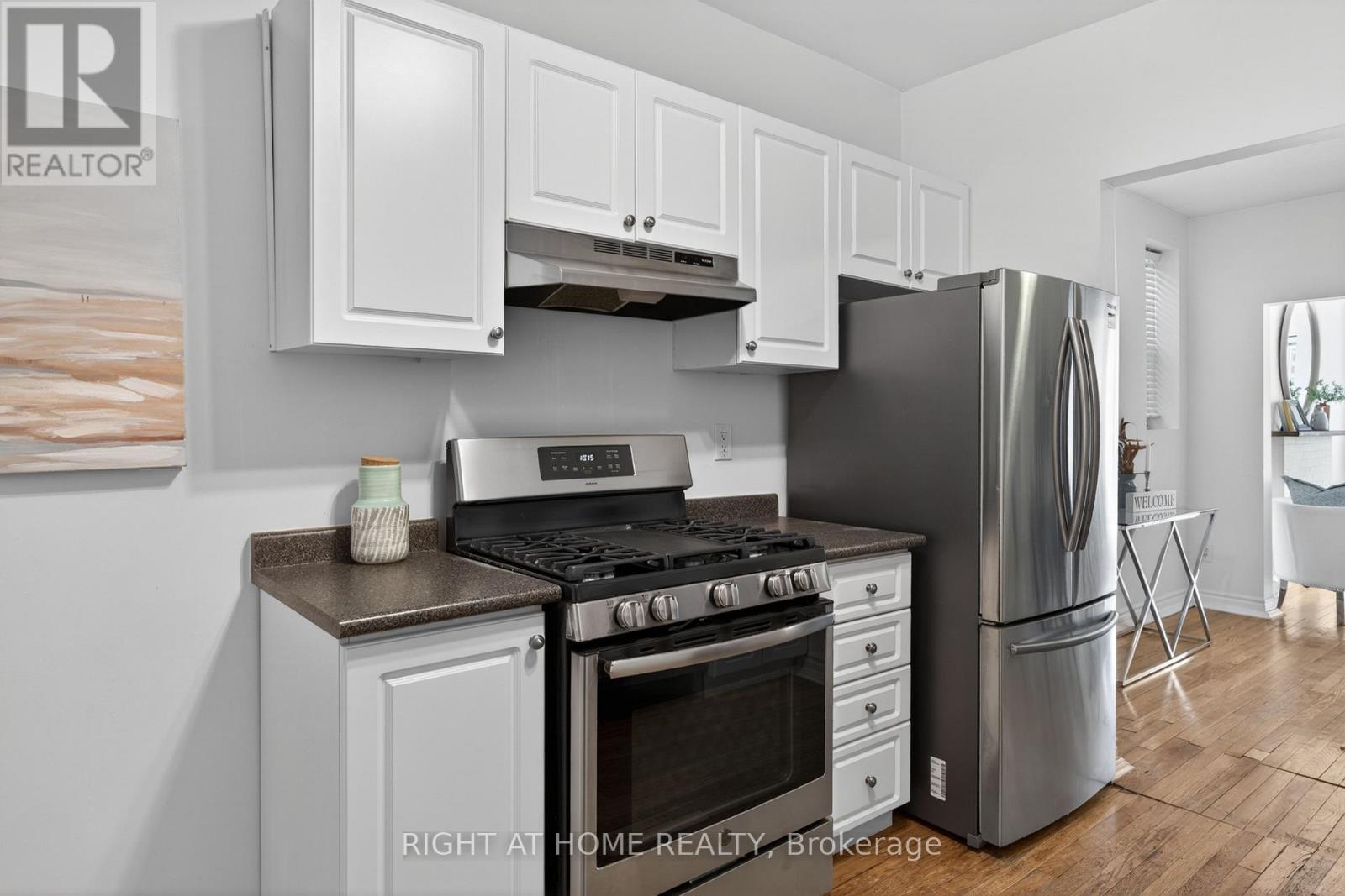 301 - 412 Jarvis Street, Toronto, Ontario  M4Y 2G6 - Photo 19 - C13139768