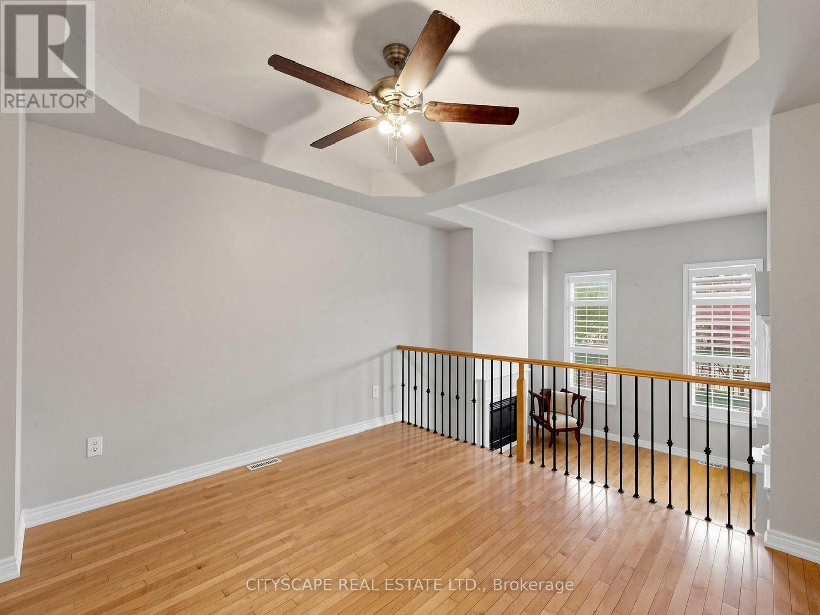 3740 Nightstar Drive, Mississauga, Ontario  L5M 7Z7 - Photo 10 - W13125336