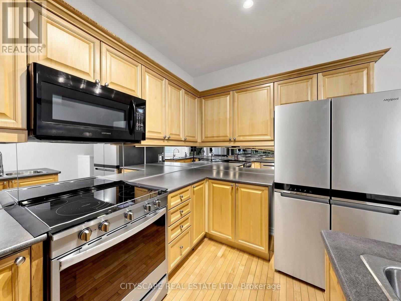3740 Nightstar Drive, Mississauga, Ontario  L5M 7Z7 - Photo 17 - W13125336