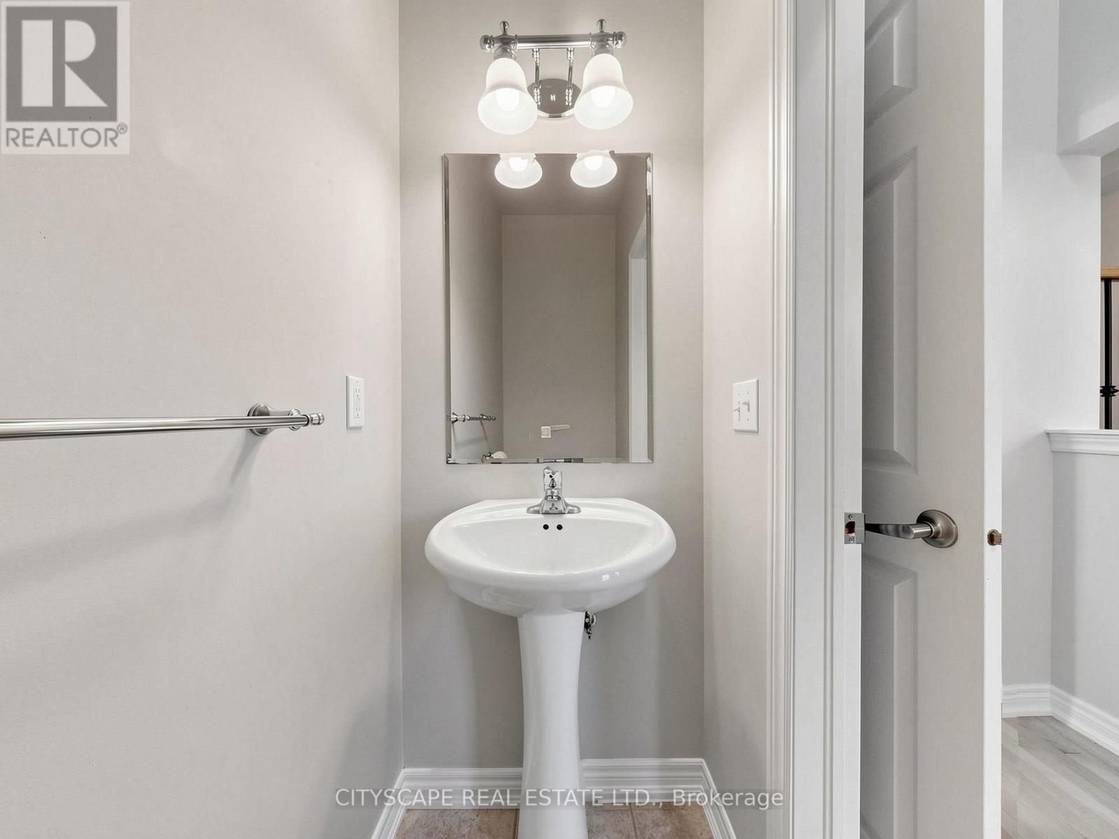 3740 Nightstar Drive, Mississauga, Ontario  L5M 7Z7 - Photo 18 - W13125336