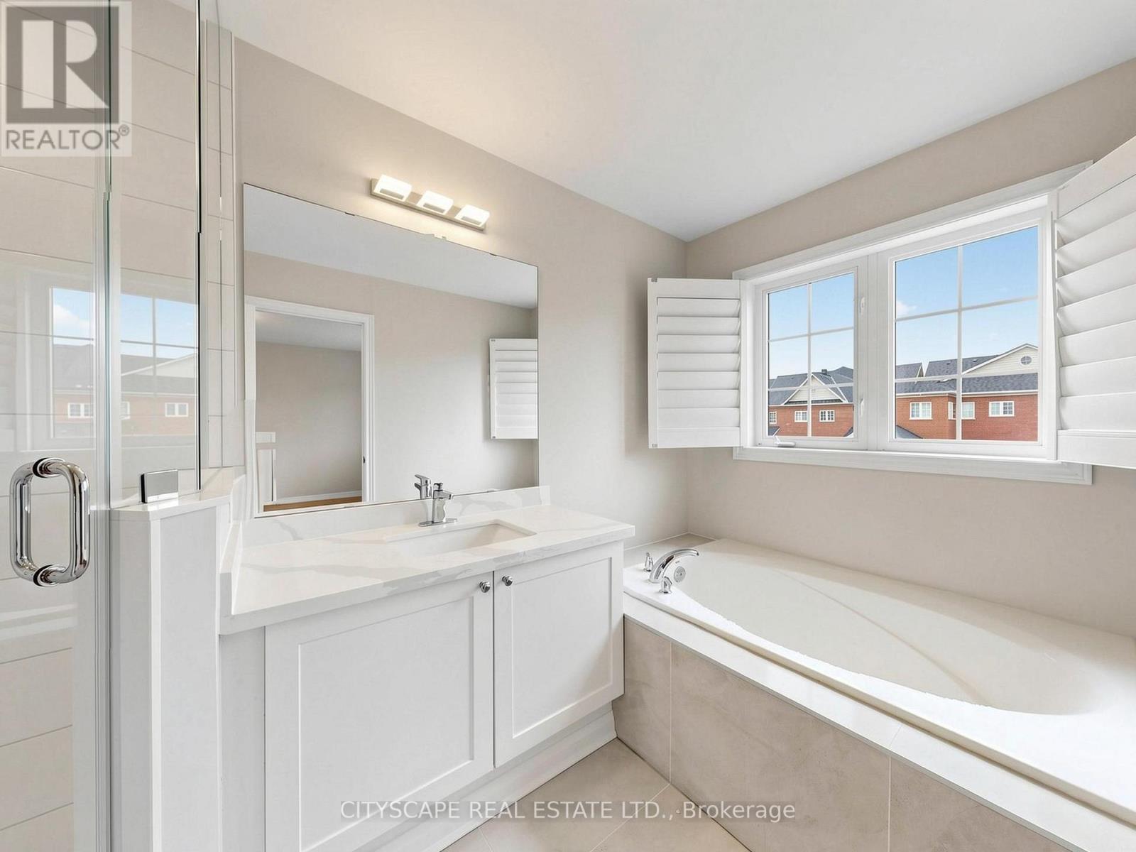3740 Nightstar Drive, Mississauga, Ontario  L5M 7Z7 - Photo 20 - W13125336