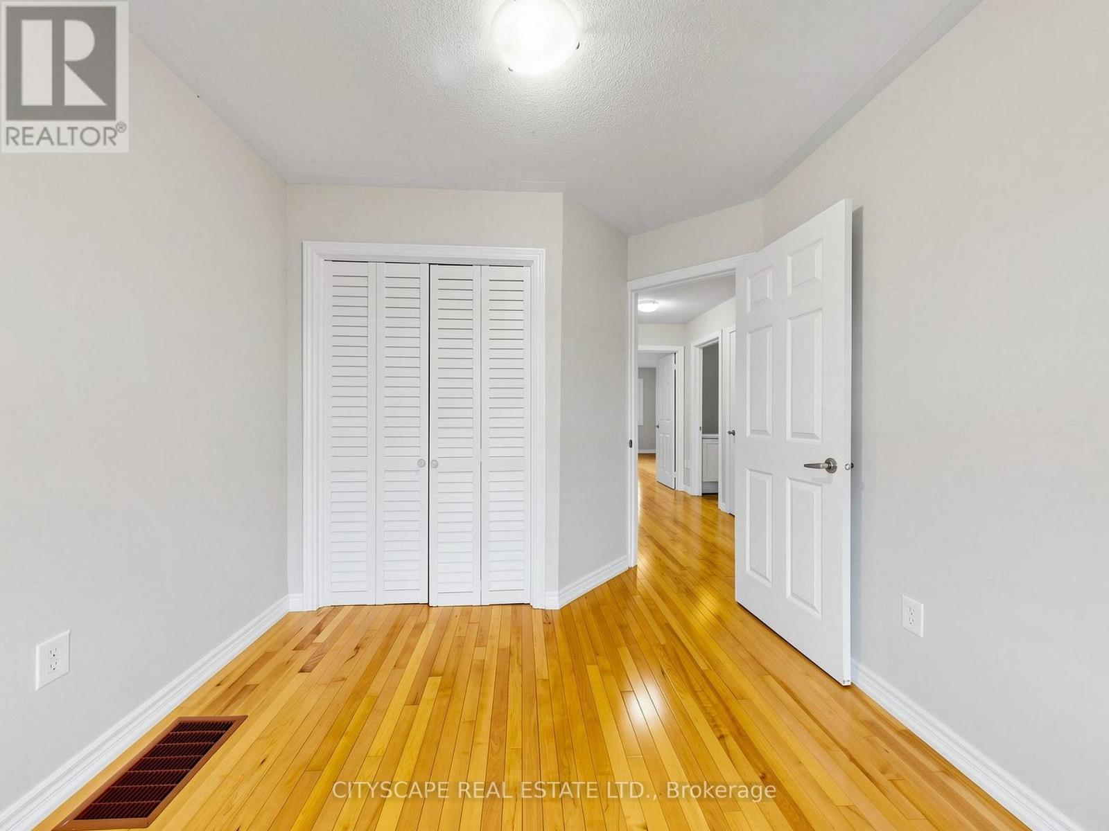 3740 Nightstar Drive, Mississauga, Ontario  L5M 7Z7 - Photo 33 - W13125336