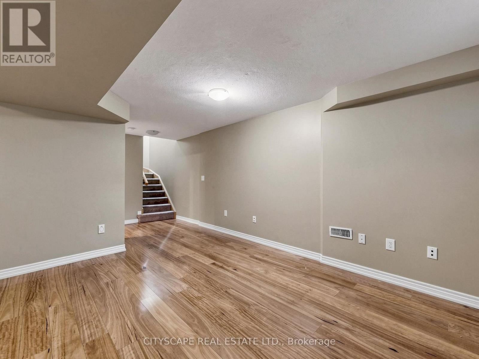 3740 Nightstar Drive, Mississauga, Ontario  L5M 7Z7 - Photo 43 - W13125336