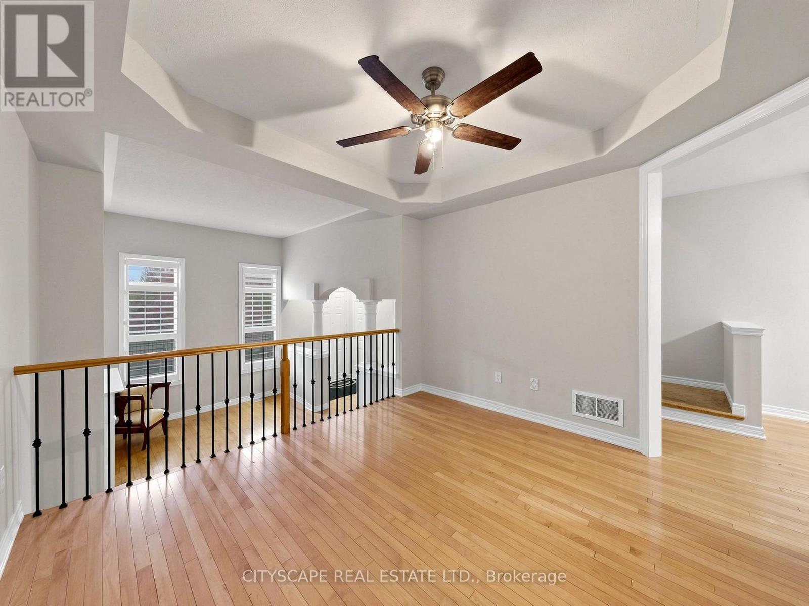 3740 Nightstar Drive, Mississauga, Ontario  L5M 7Z7 - Photo 8 - W13125336