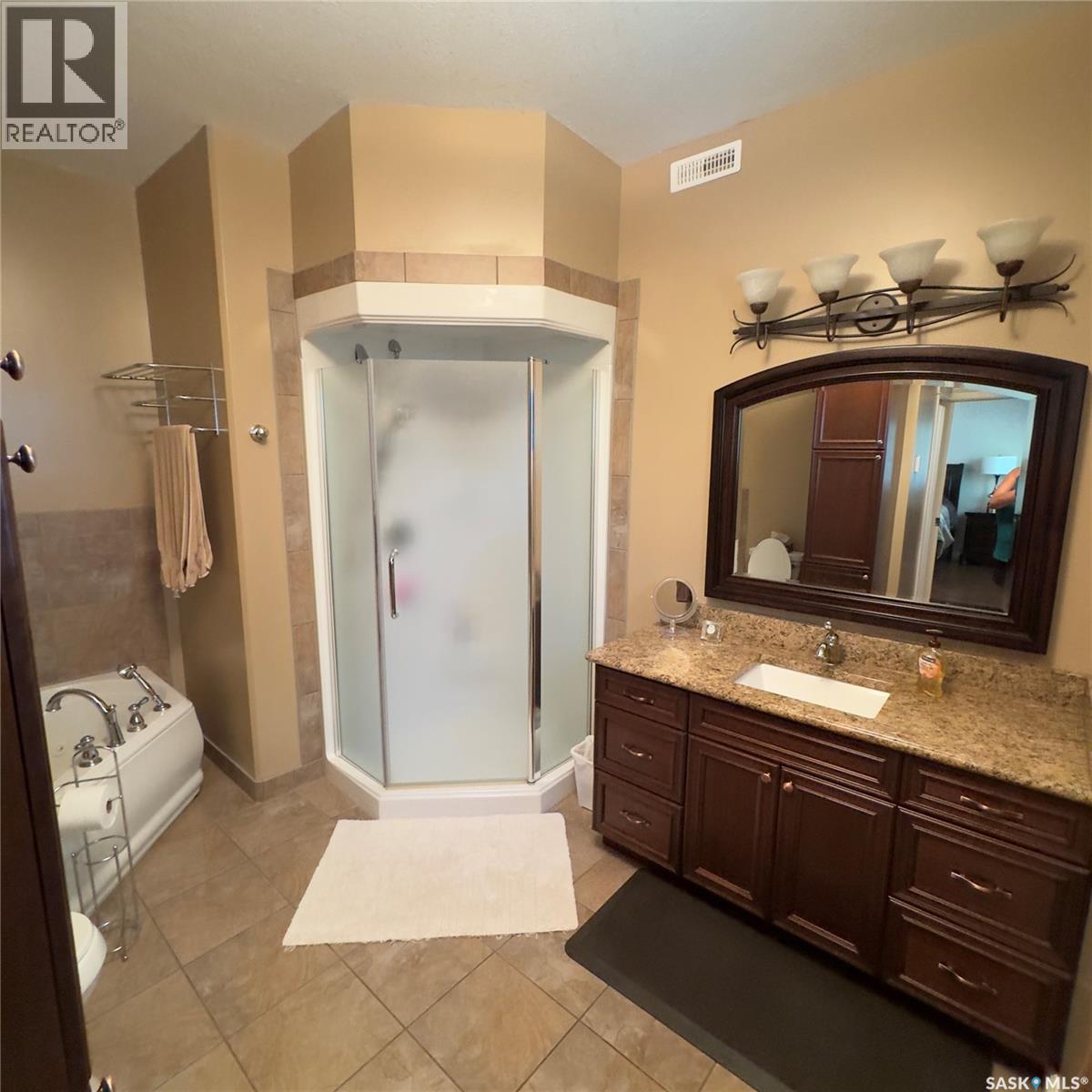 82 Estates Drive, Elk Ridge, Saskatchewan  S0J 0N0 - Photo 13 - SK036230
