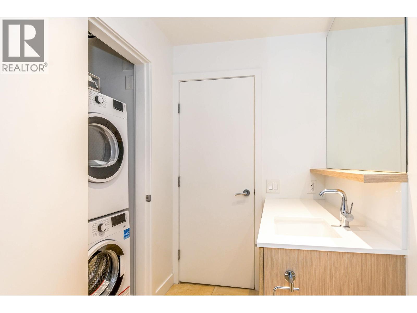 907 567 Clarke Road, Coquitlam, British Columbia V3J 0K7 - Photo 13 - R3120437