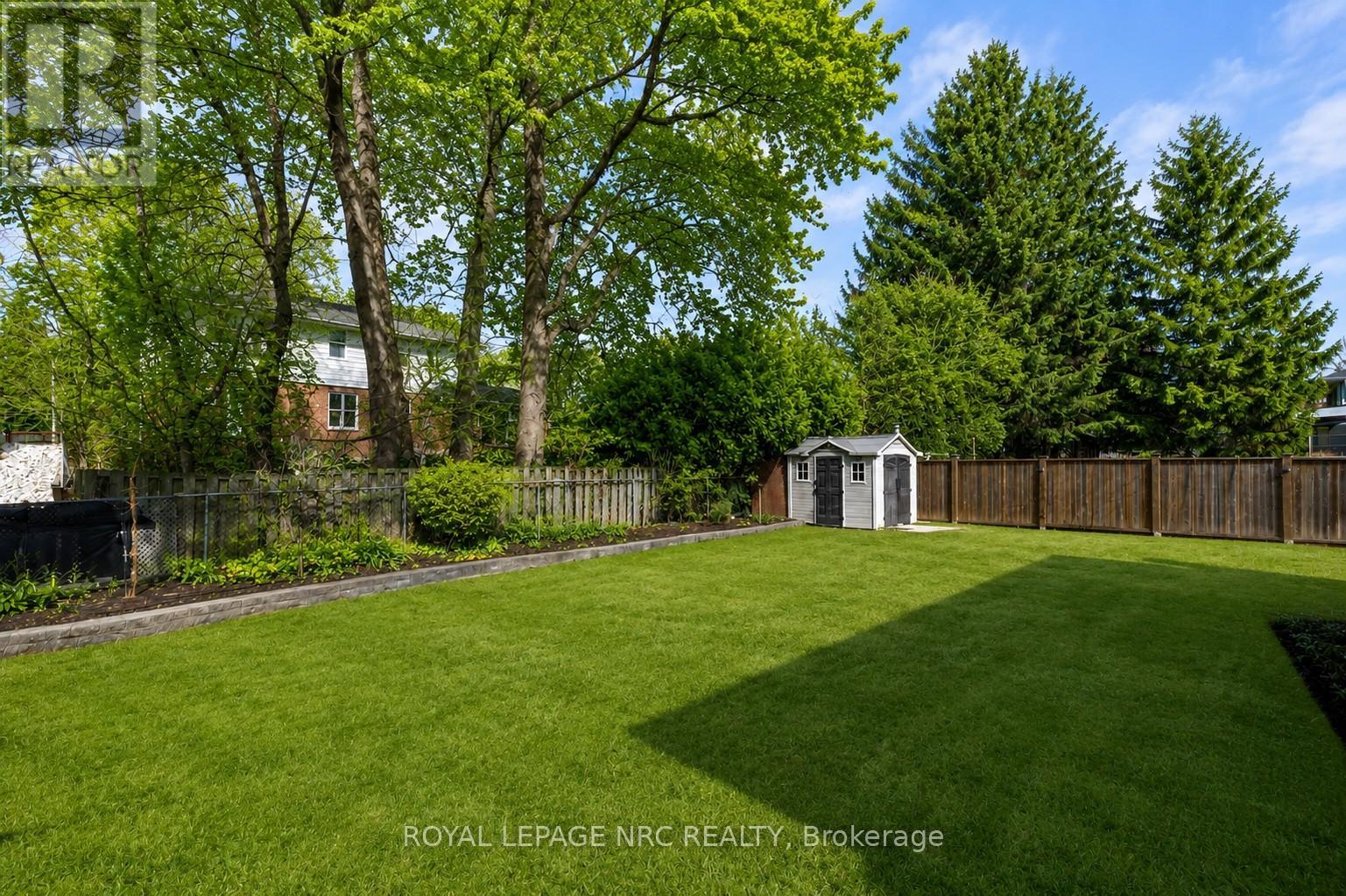 60 Millbridge Crescent, Pelham, Ontario  L3E 0E8 - Photo 3 - X12872576