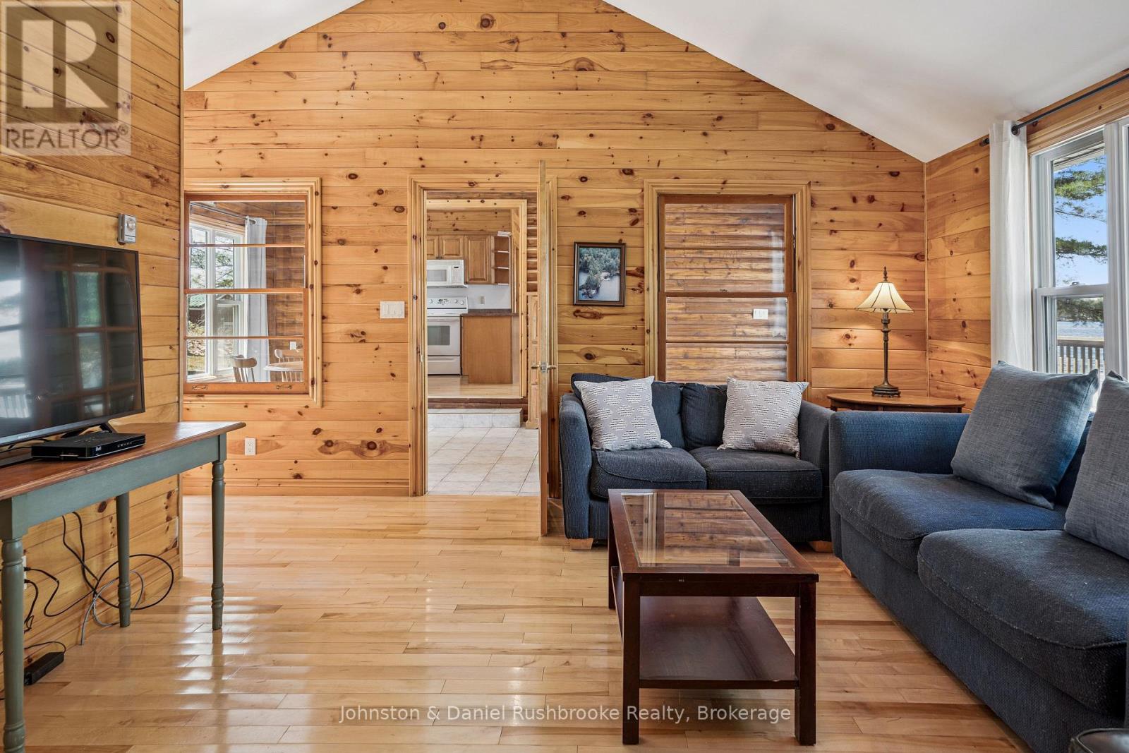 1233 S Kahshe Lake Road, Gravenhurst, Ontario P0E 1G0 - Photo 6 - X13112644