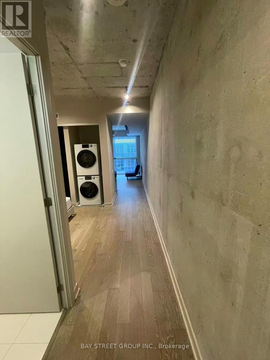 811 - 39 Brant Street, Toronto, Ontario  M5V 2L9 - Photo 2 - C13139784