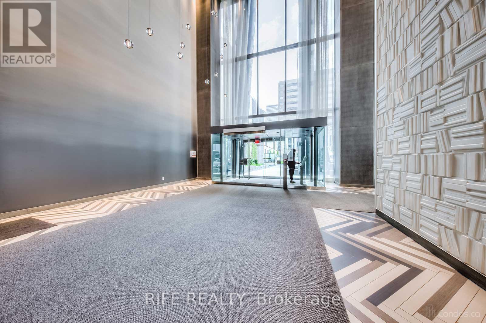 3405 - 1080 Bay Street, Toronto, Ontario  M5S 0A5 - Photo 13 - C13139796