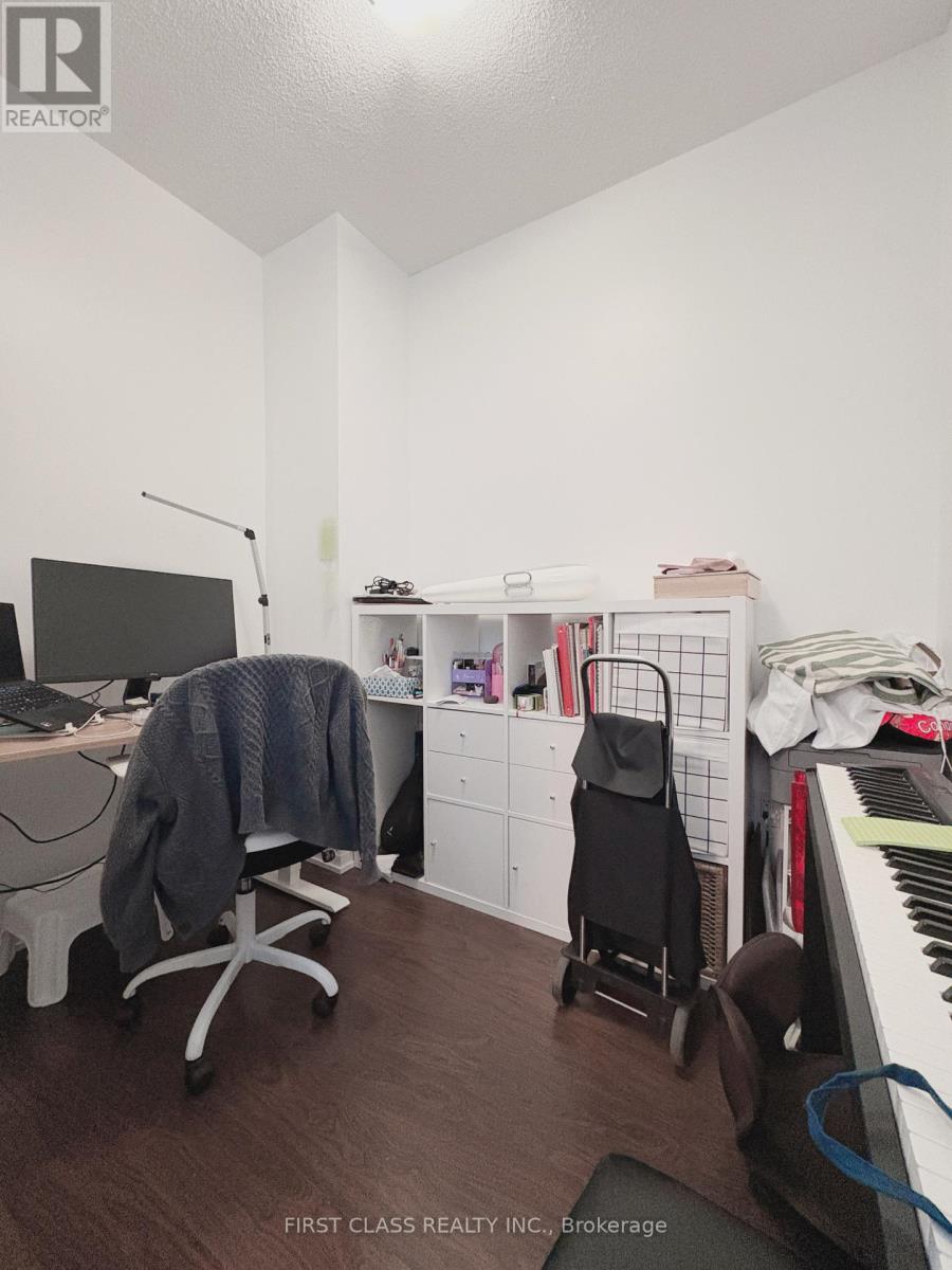 1307 - 25 Cole Street, Toronto, Ontario  M5A 4M3 - Photo 6 - C13139810