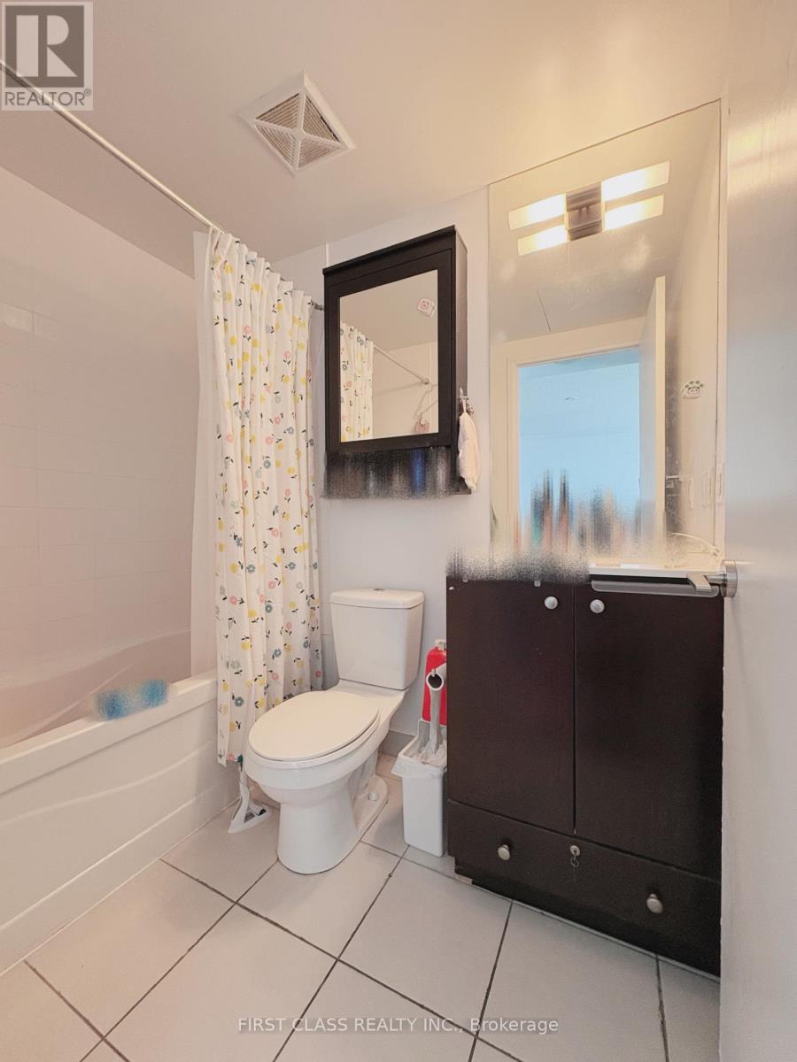 1307 - 25 Cole Street, Toronto, Ontario  M5A 4M3 - Photo 8 - C13139810