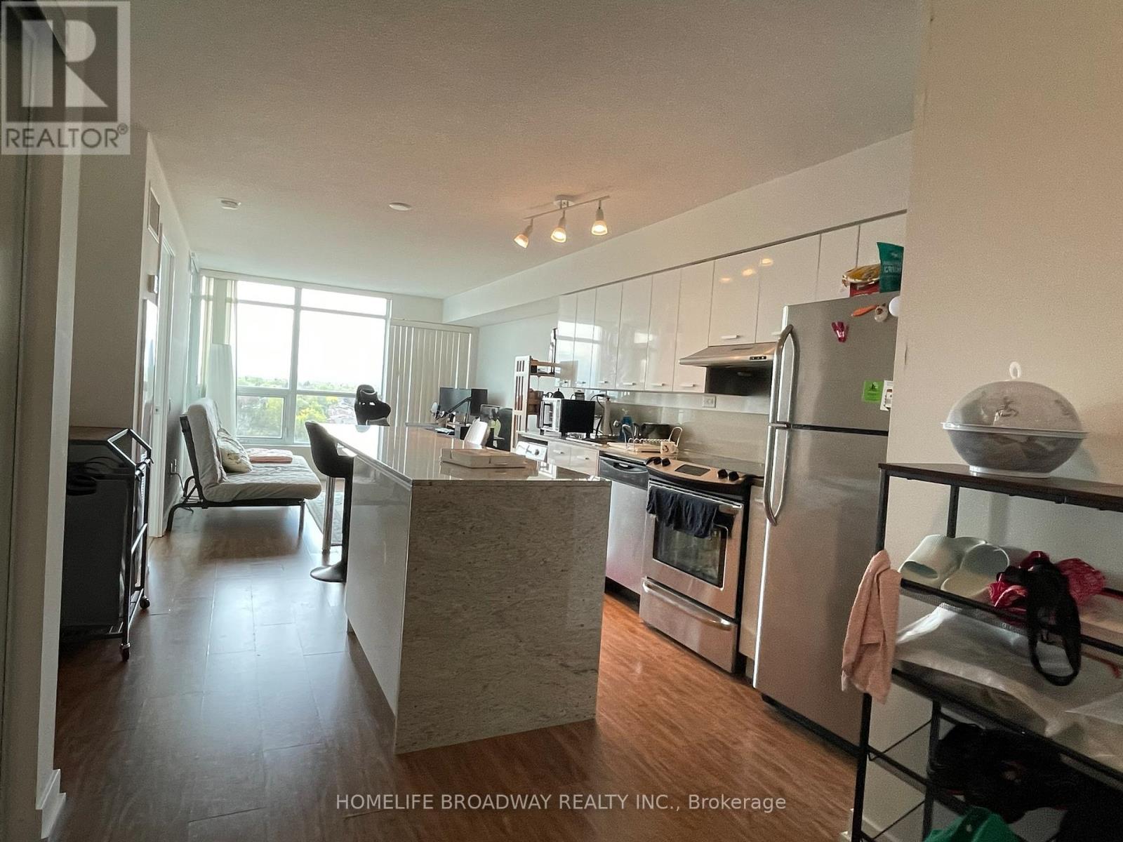 1105 - 15 Singer Court, Toronto, Ontario  M2K 0B1 - Photo 3 - C13139814