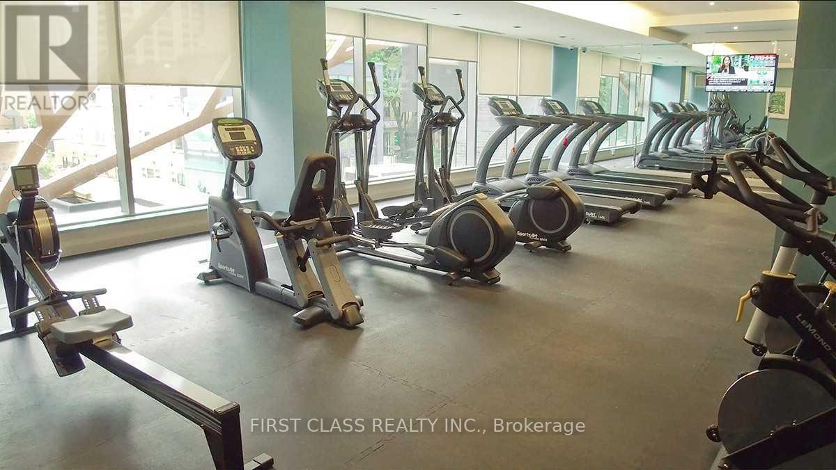 2902 - 50 Wellesley Street E, Toronto, Ontario  M4Y 1G2 - Photo 3 - C13139824