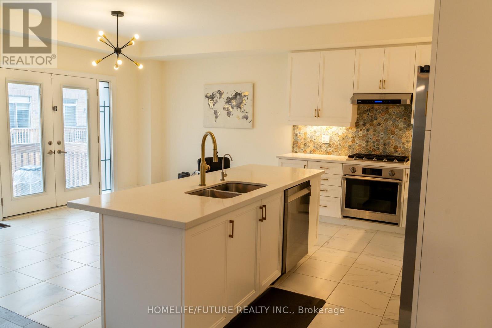 357 Kirkham Drive, Markham, Ontario  L3S 0E8 - Photo 8 - N13139790