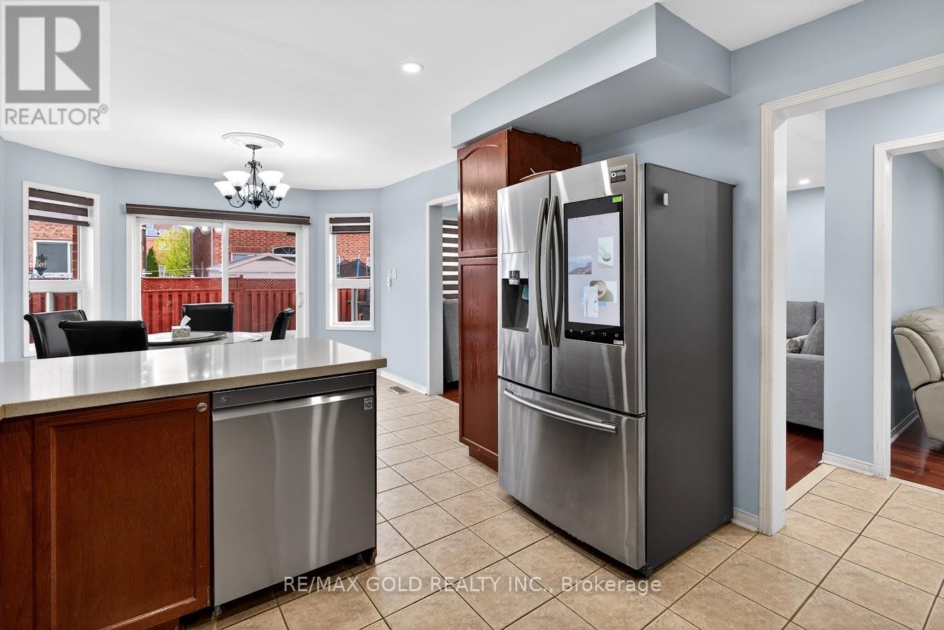 50 Ranchero Drive, Brampton, Ontario  L7A 3C6 - Photo 10 - W13139774