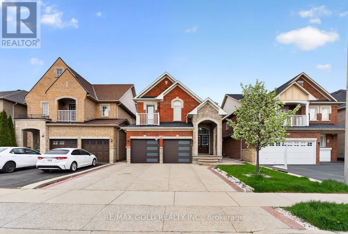 50 Ranchero Drive, Brampton, Ontario  L7A 3C6 - Photo 2 - W13139774