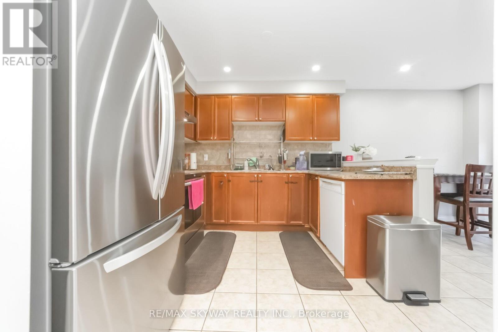 64 Bernard Avenue, Brampton, Ontario  L6Y 5S4 - Photo 15 - W13139798