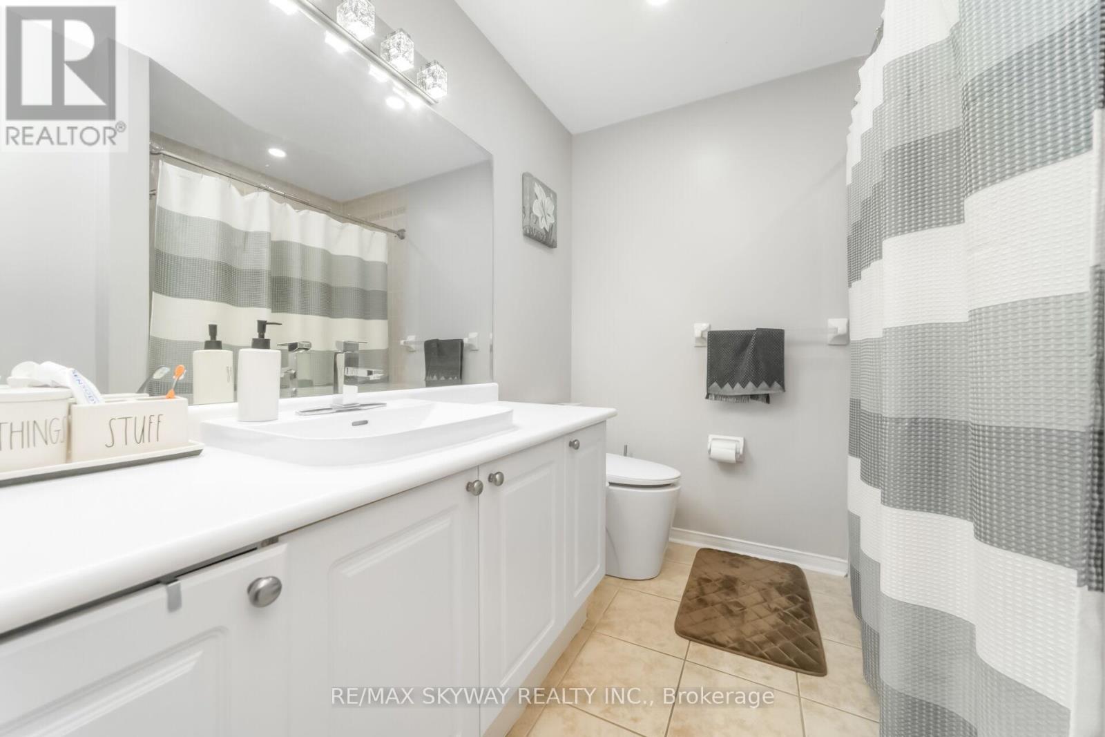 64 Bernard Avenue, Brampton, Ontario  L6Y 5S4 - Photo 31 - W13139798