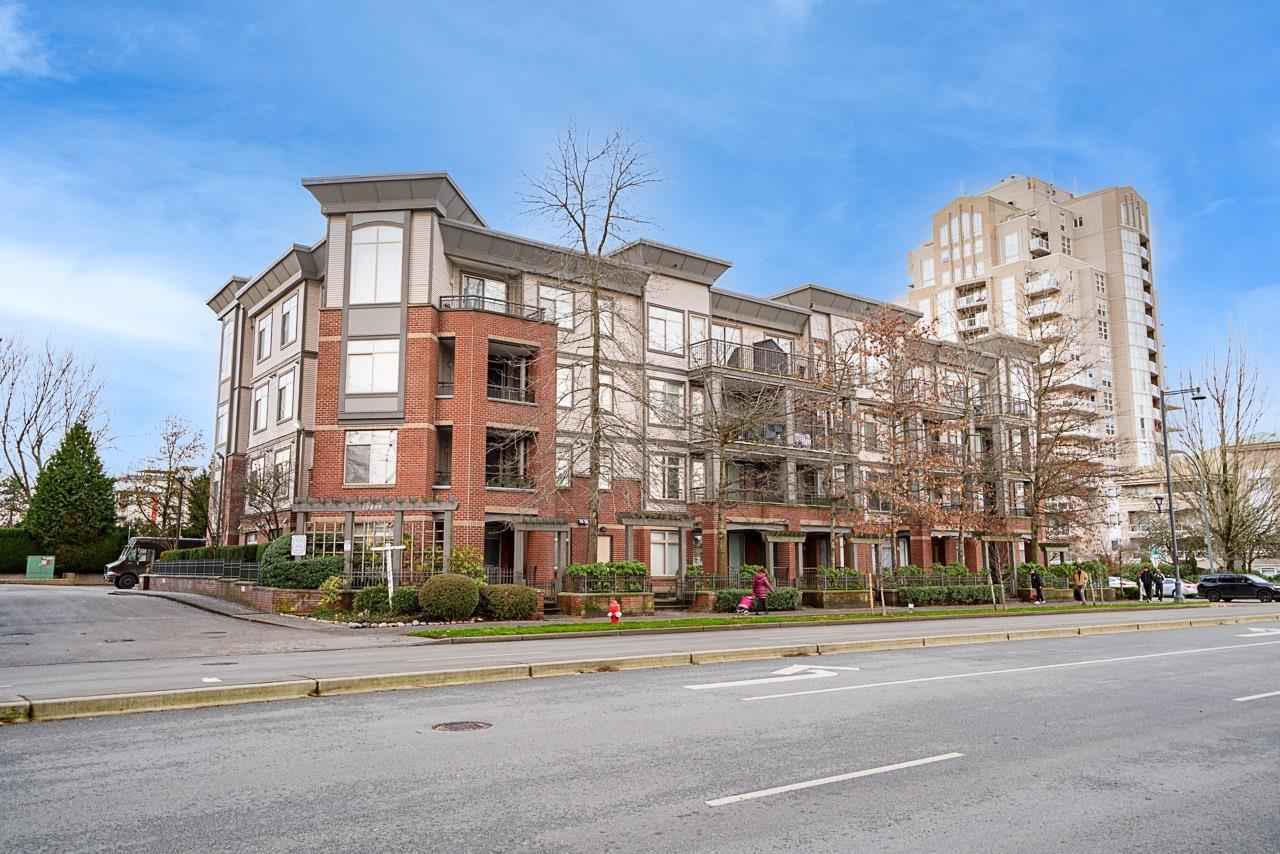 117 10499 University Drive, Surrey, British Columbia V3T 0A4 - Photo 2 - R3124228