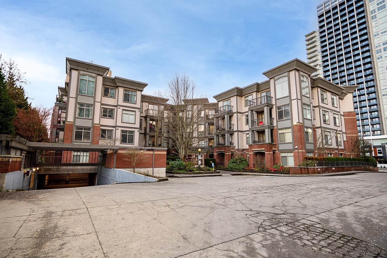117 10499 University Drive, Surrey, British Columbia V3T 0A4 - Photo 3 - R3124228