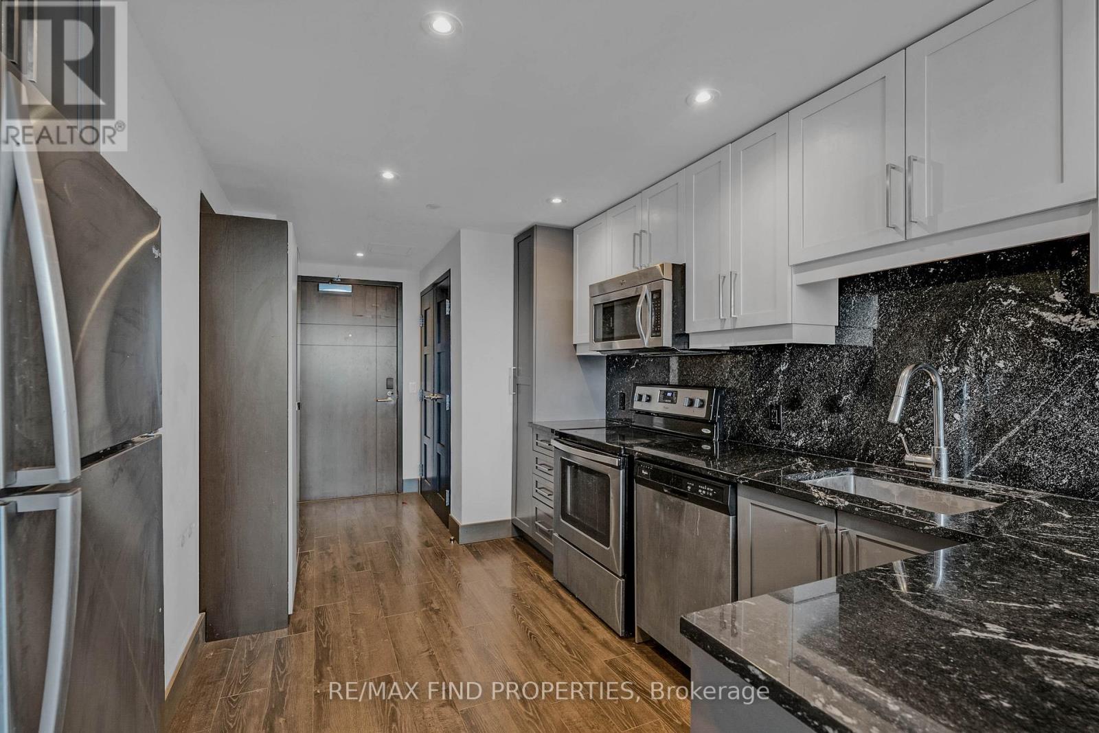 2709 - 330 Phillip Street, Waterloo, Ontario  N2L 3W9 - Photo 12 - X12921084