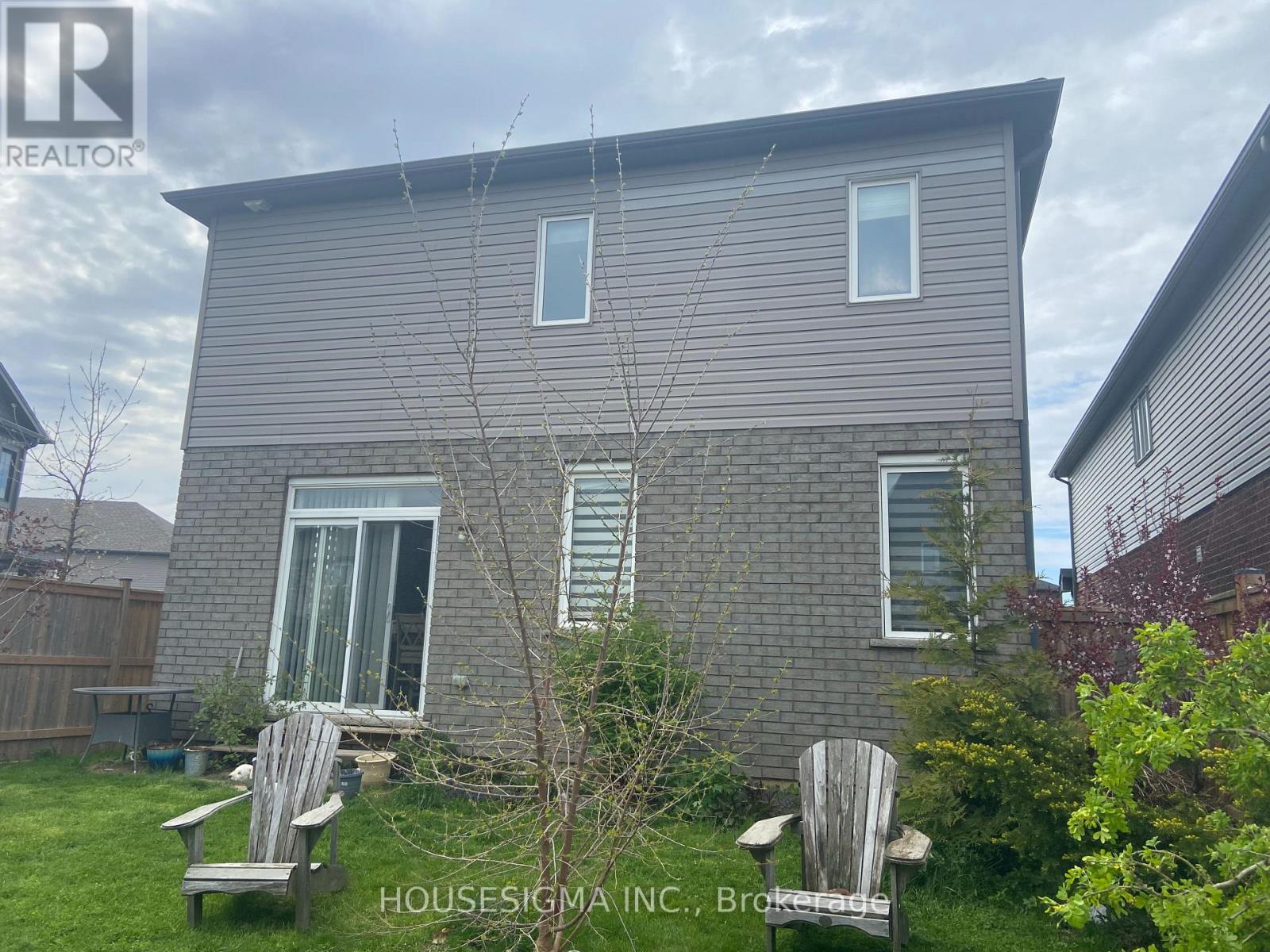 348 Freure Drive W, Cambridge, Ontario  N1S 0B5 - Photo 2 - X13117356