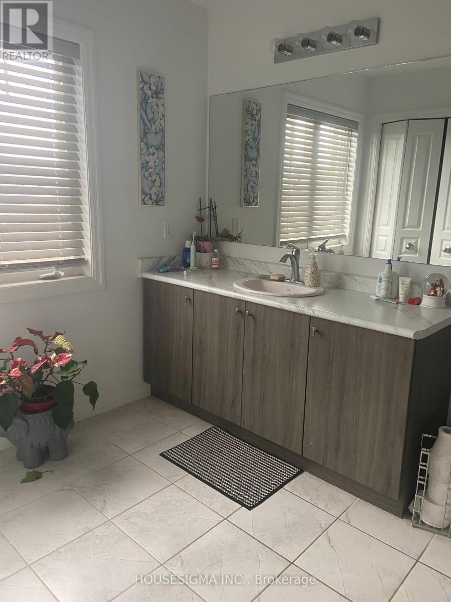 348 Freure Drive W, Cambridge, Ontario  N1S 0B5 - Photo 14 - X13117356