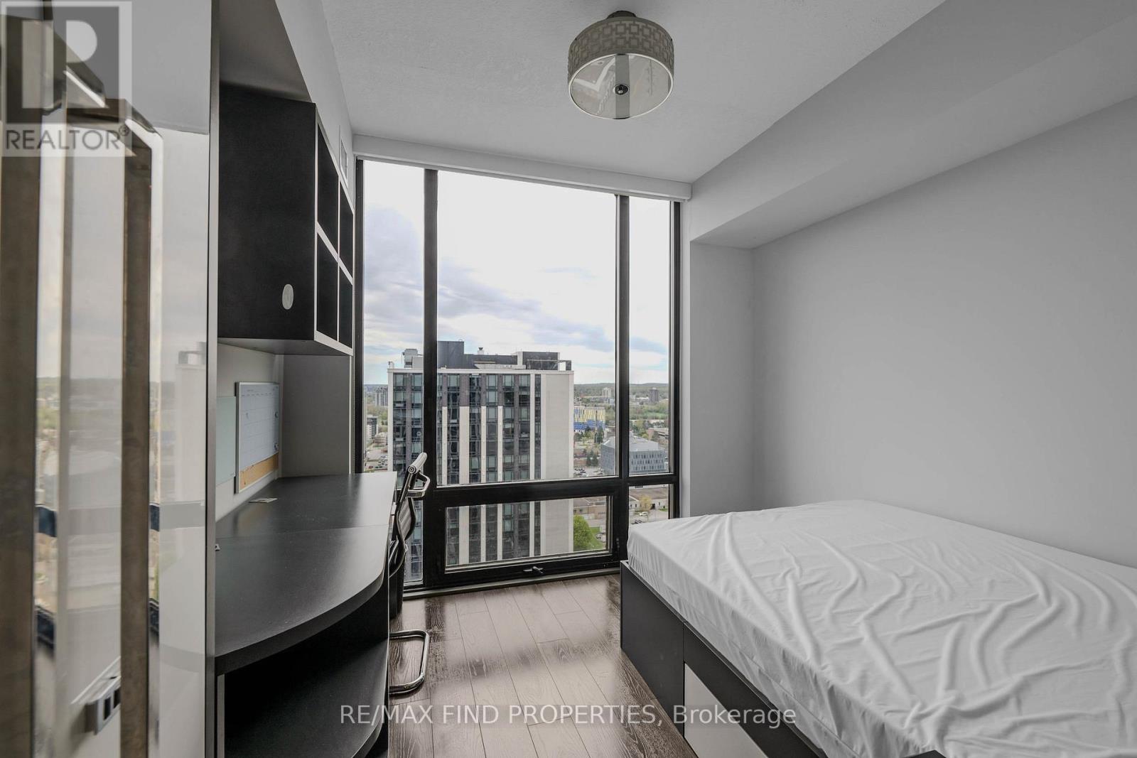 2709 - 330 Phillip Street, Waterloo, Ontario  N2L 3W9 - Photo 4 - X12867880