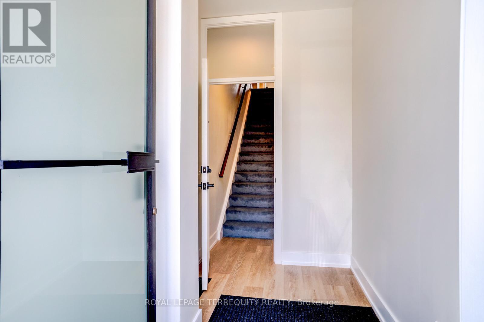 Upper - 743 Gerrard Street E, Toronto, Ontario  M4M 1Y5 - Photo 22 - E12906968