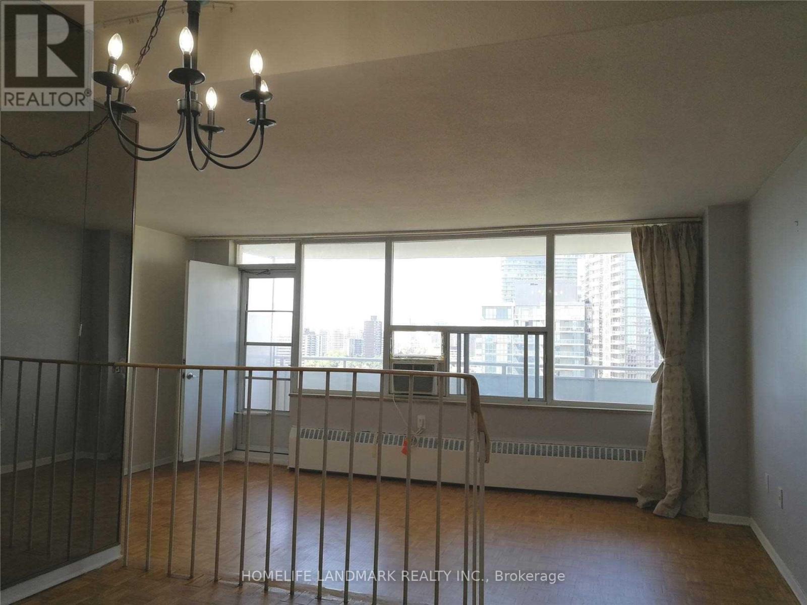 1604 - 10 Parkway Forest Drive, Toronto, Ontario  M2J 1L3 - Photo 2 - C13139838
