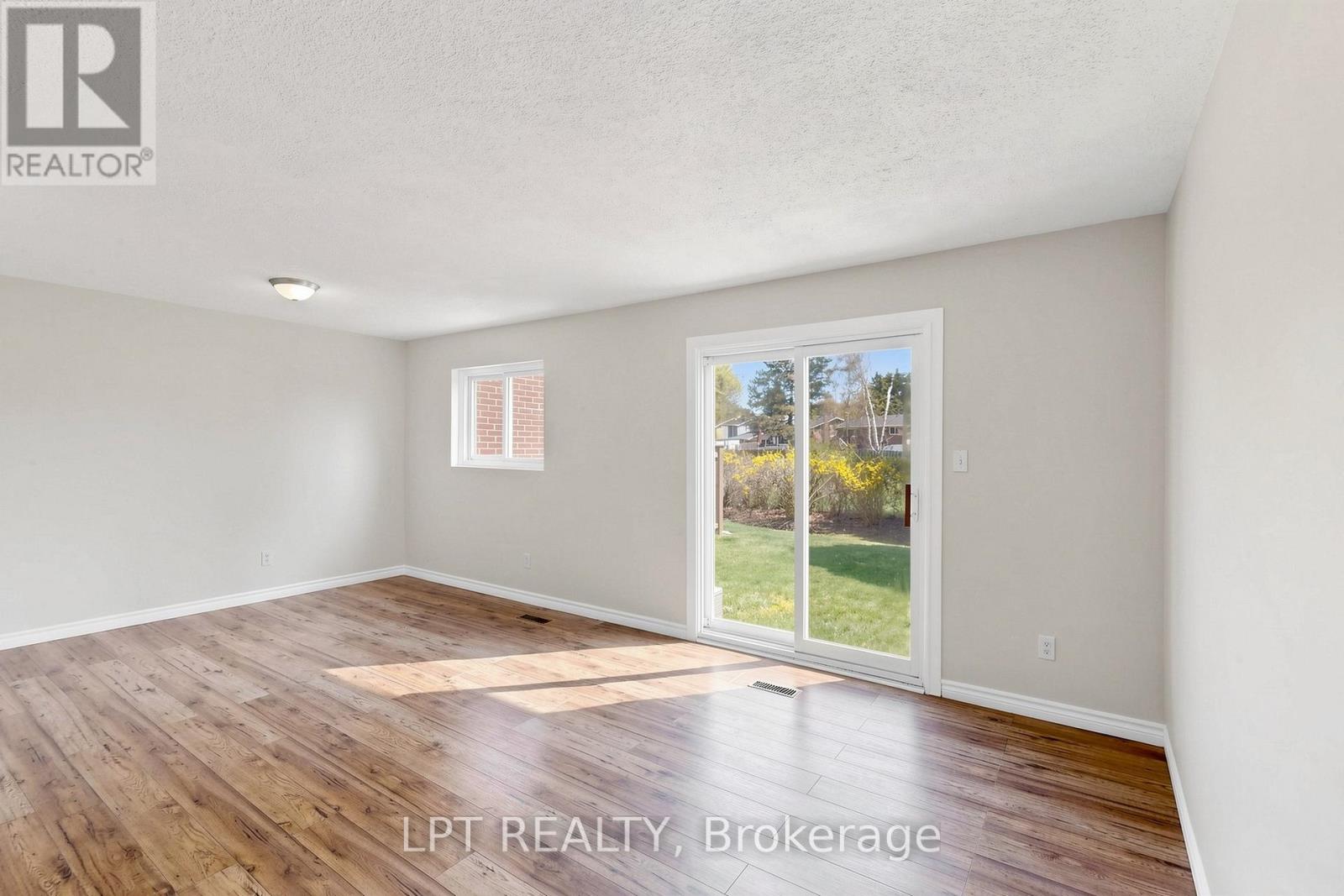 32 - 1055 Central Pk Boulevard N, Oshawa, Ontario  L1G 7M4 - Photo 7 - E13139842