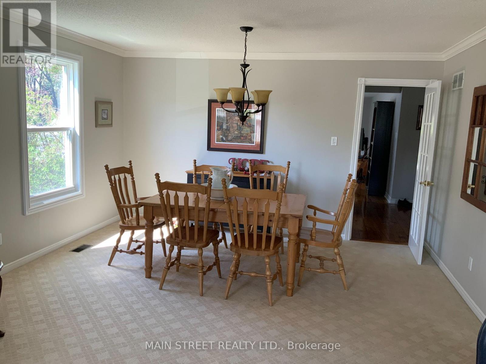 32 Centre Road, Uxbridge, Ontario  L9P 1A7 - Photo 4 - N13139288