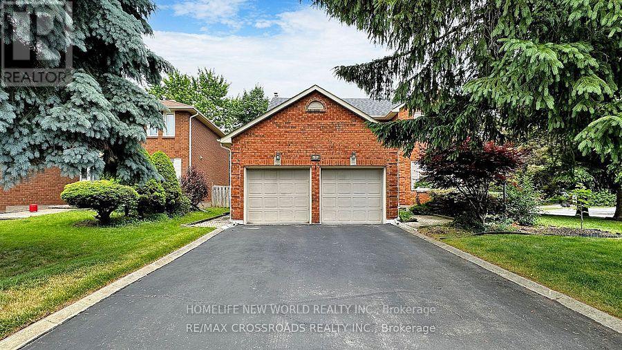 52 FAIRHOLME DRIVE, Markham, Ontario
