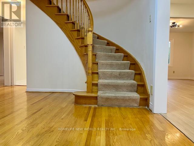 52 Fairholme Drive, Markham, Ontario  L3R 7R6 - Photo 3 - N13139848