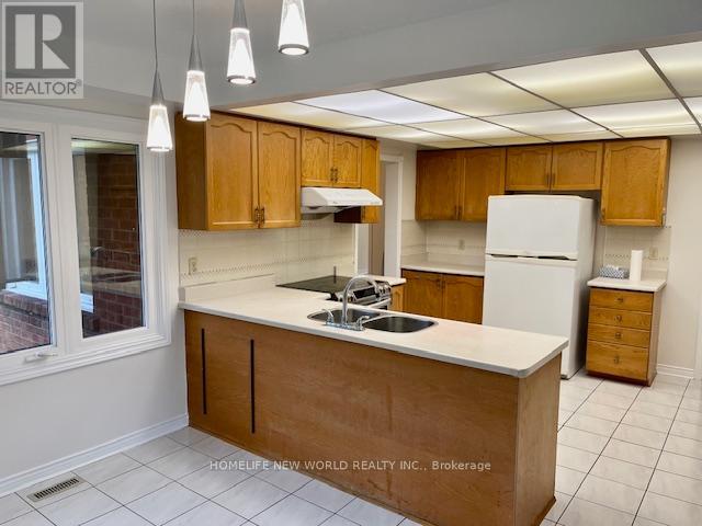 52 Fairholme Drive, Markham, Ontario  L3R 7R6 - Photo 5 - N13139848