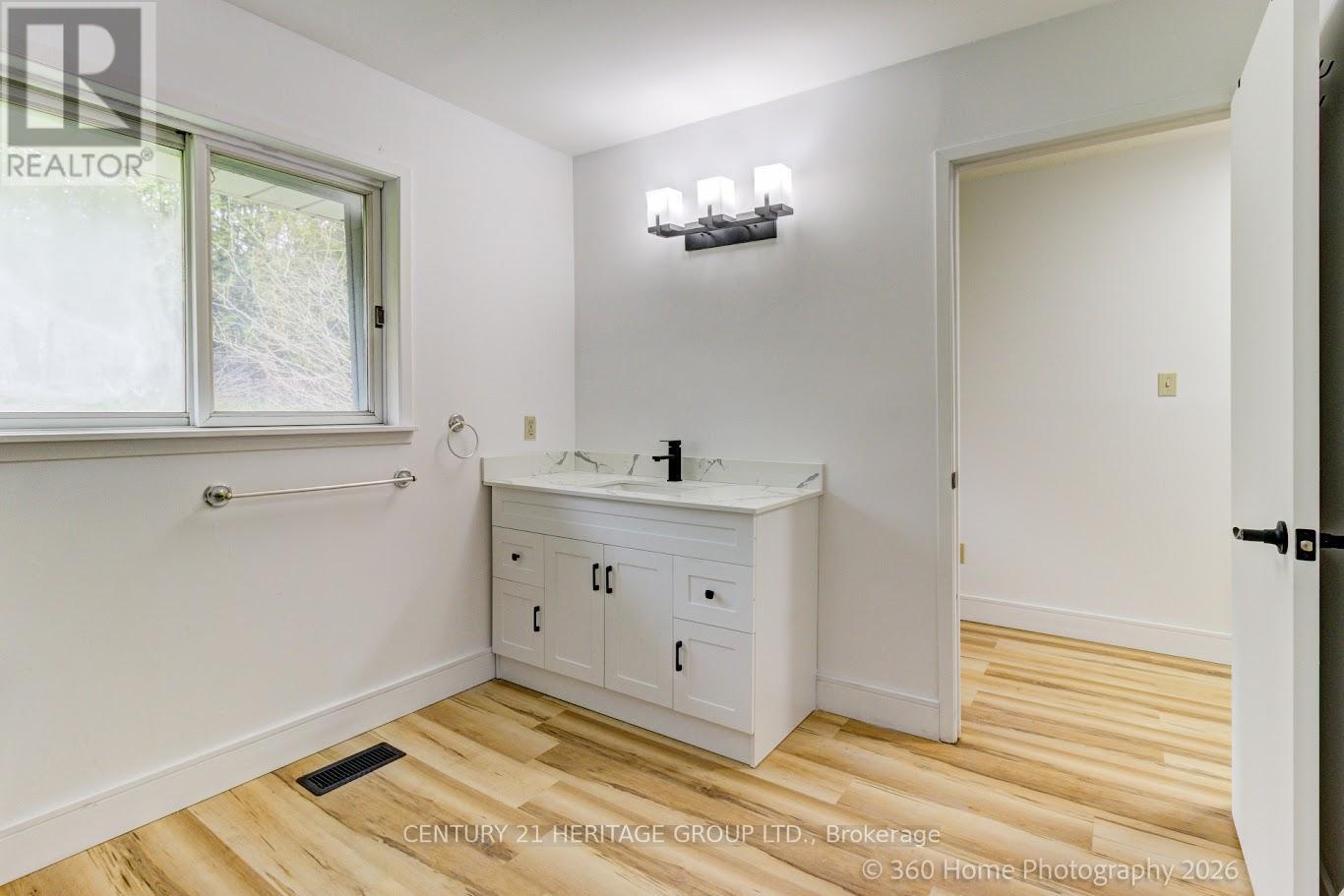 19276 Holland Landing Road, East Gwillimbury, Ontario  L9N 1M8 - Photo 19 - N13139862