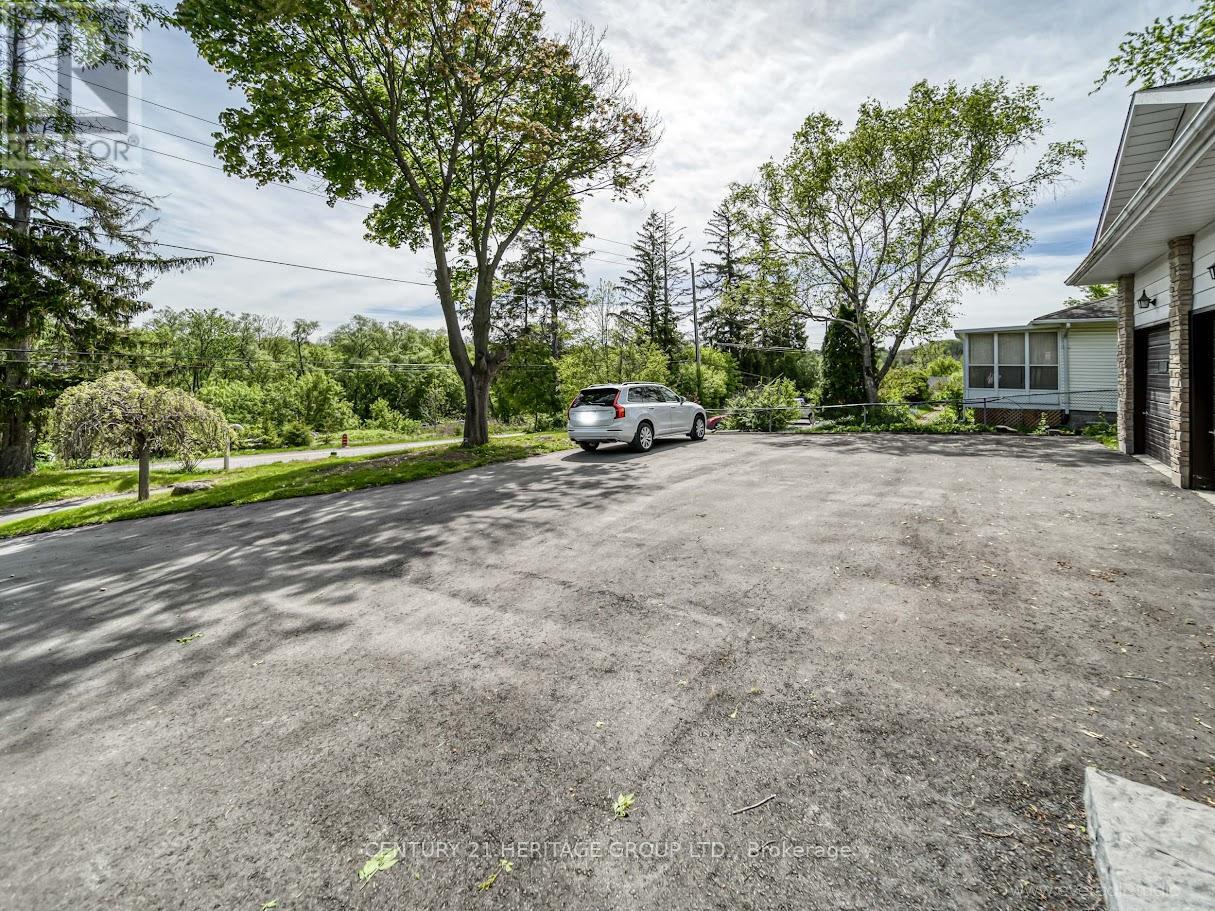 19276 Holland Landing Road, East Gwillimbury, Ontario  L9N 1M8 - Photo 2 - N13139862