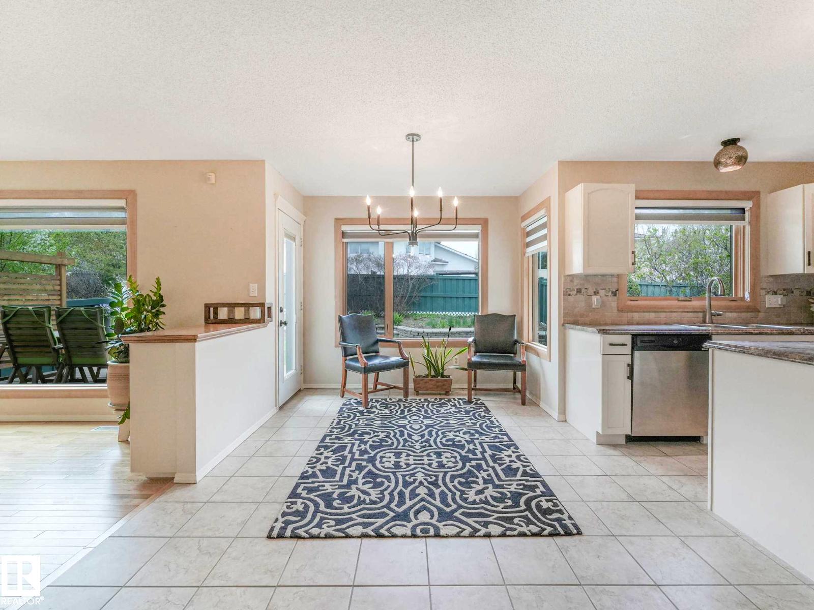 1060 Wedgewood Bv Nw, Edmonton, Alberta  T6M 2L6 - Photo 21 - E4487061