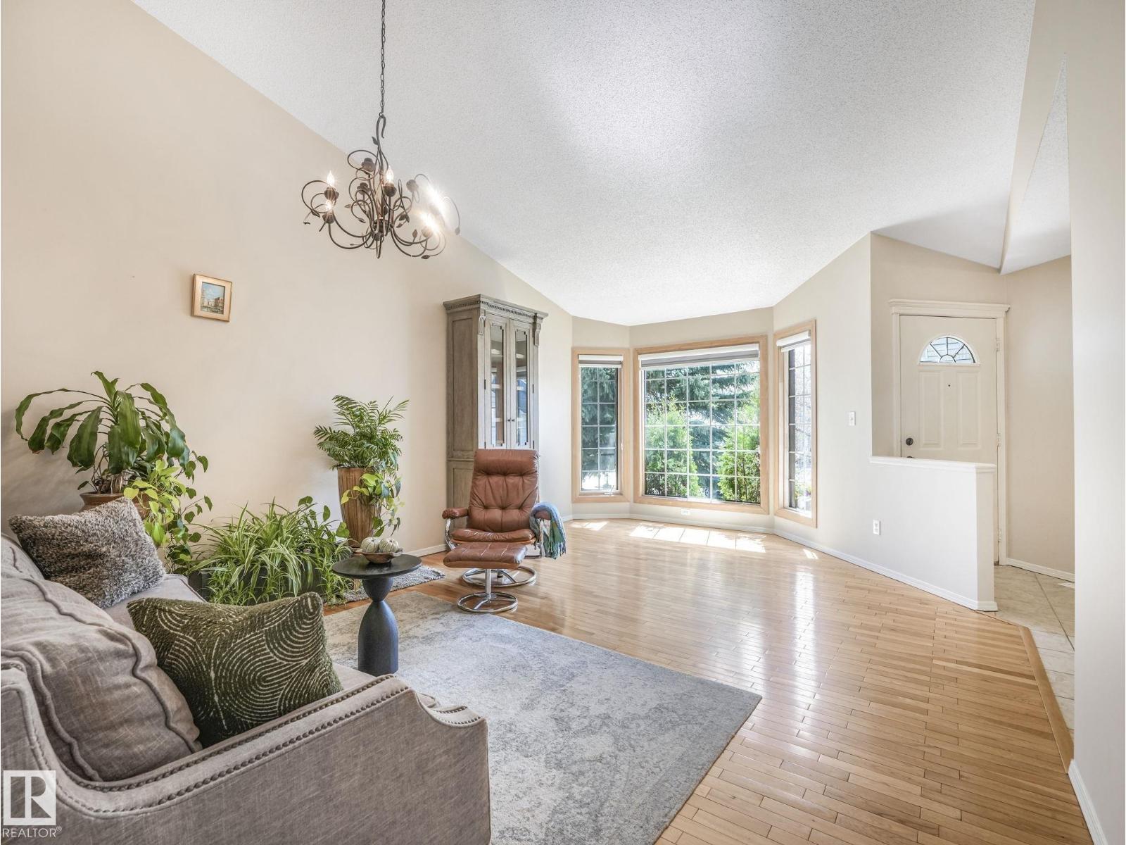 1060 Wedgewood Bv Nw, Edmonton, Alberta  T6M 2L6 - Photo 7 - E4487061