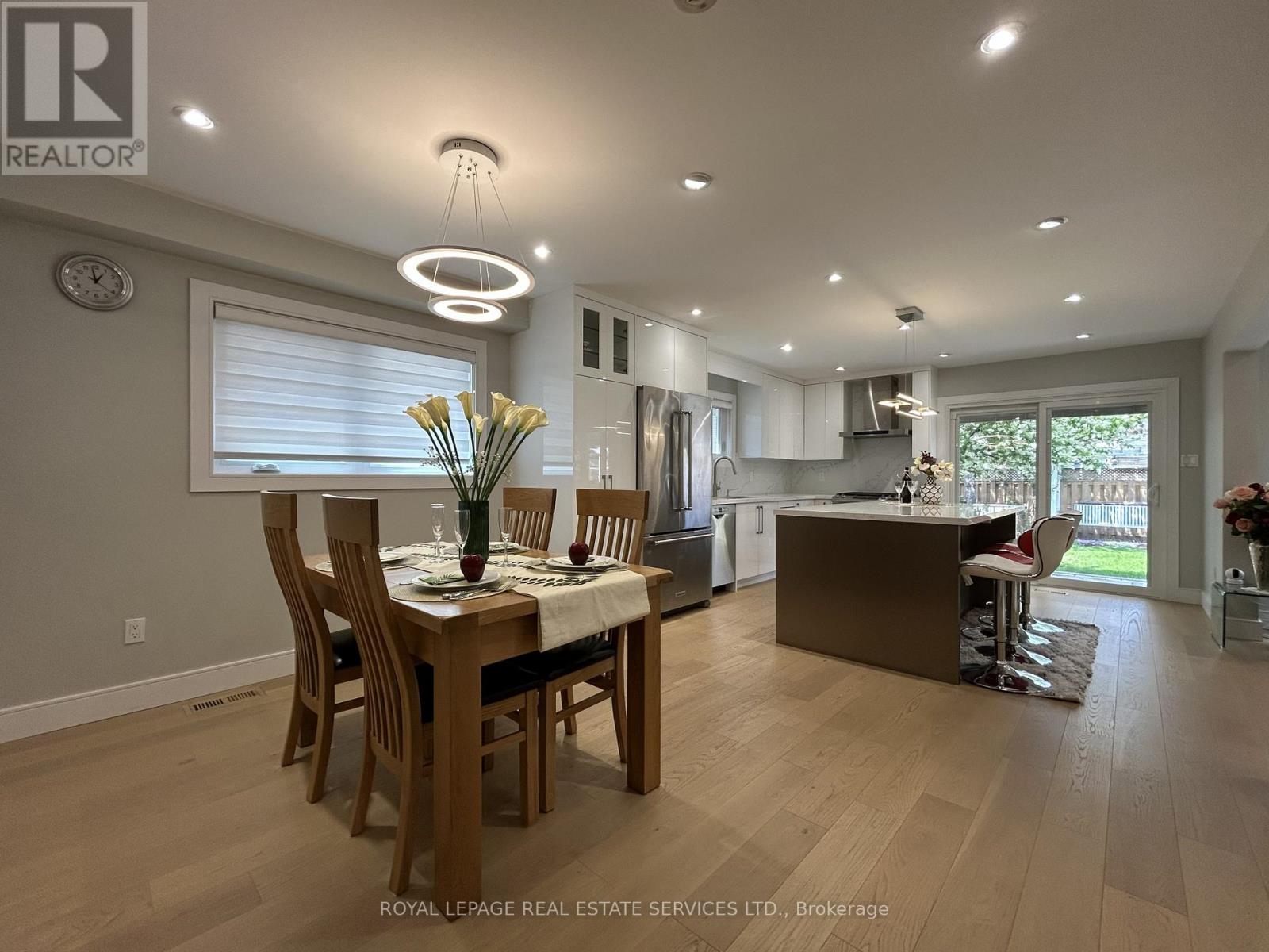 3592 Cherrington Crescent, Mississauga, Ontario  L5L 5C4 - Photo 11 - W13138408