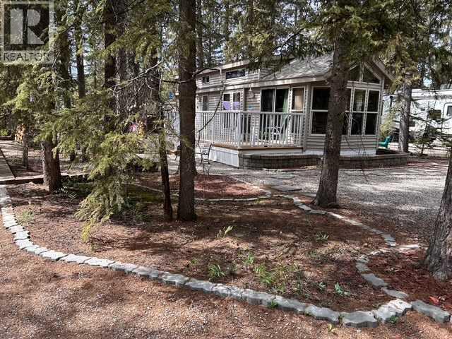 3 Timber Crescent, Sundre, Alberta  T0M 1X0 - Photo 2 - A2297641