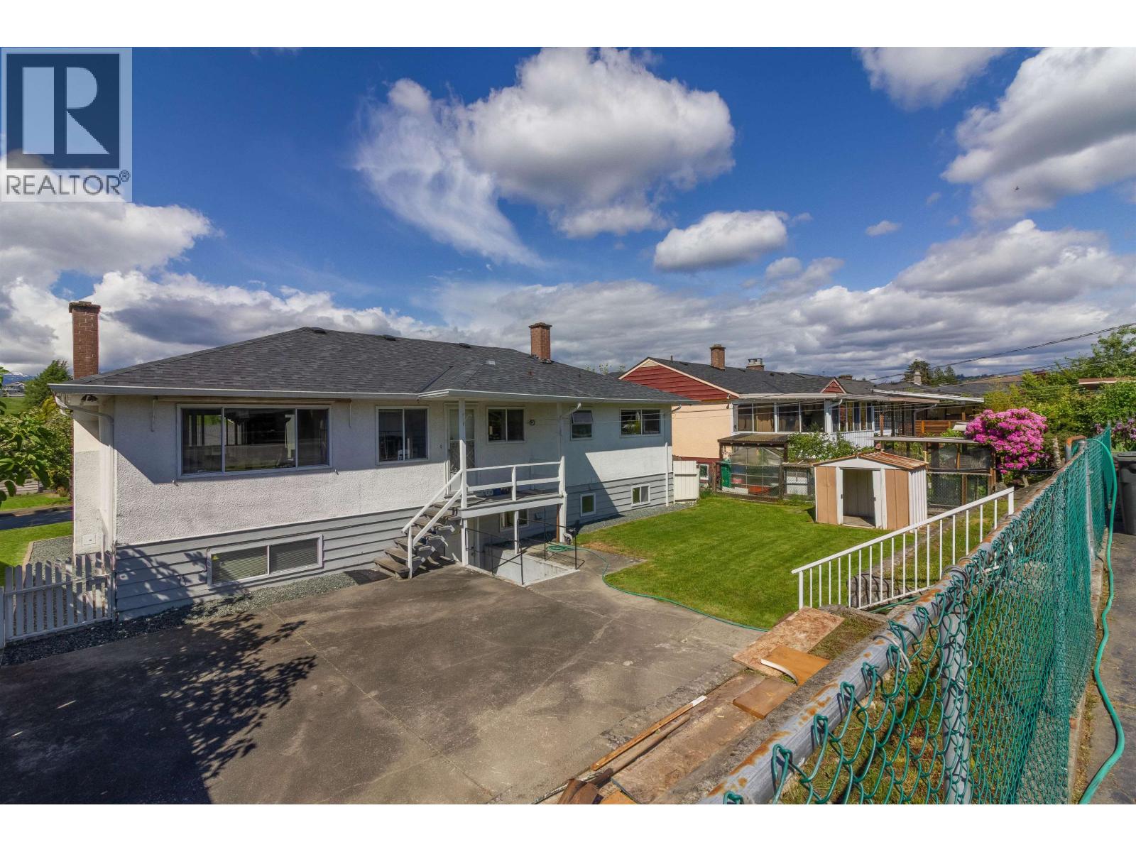 4810 Fairlawn Drive, Burnaby, British Columbia  V5C 3R8 - Photo 32 - R3076034