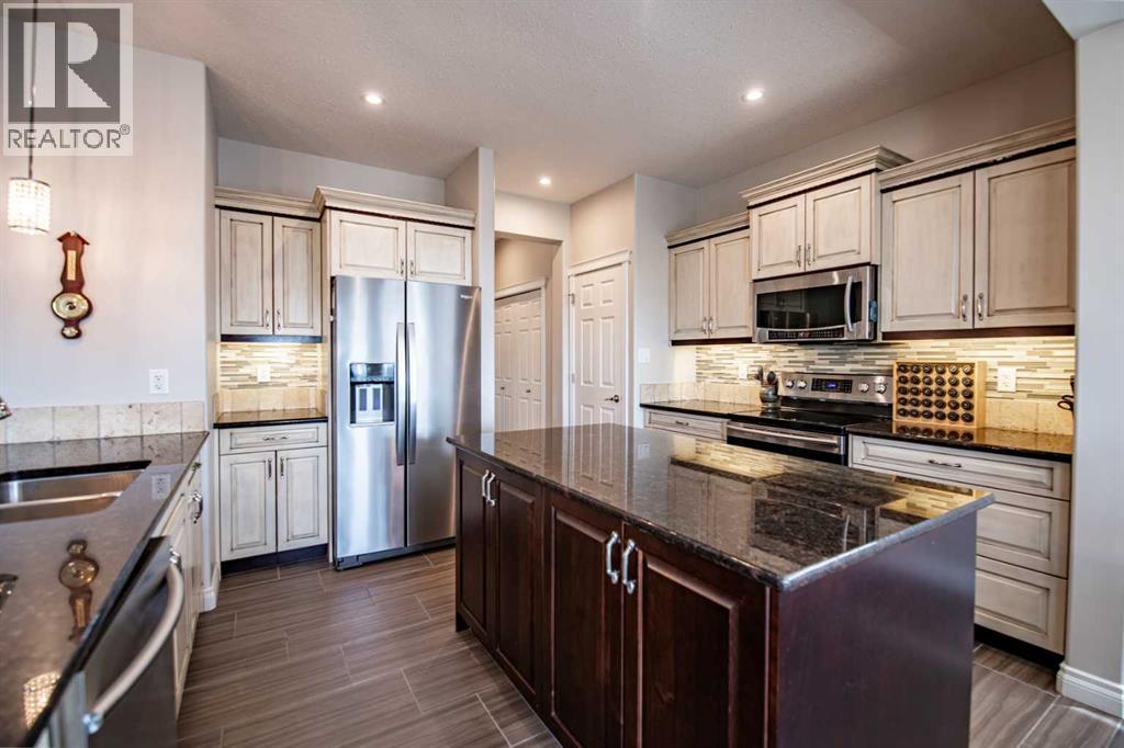 60 Cyprus Road, Blackfalds, Alberta  T4M 0C5 - Photo 5 - A2311524