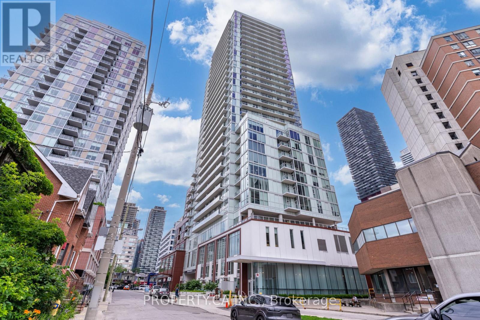 719 - 33 Helendale Avenue, Toronto, Ontario  M4R 0A4 - Photo 1 - C13139900